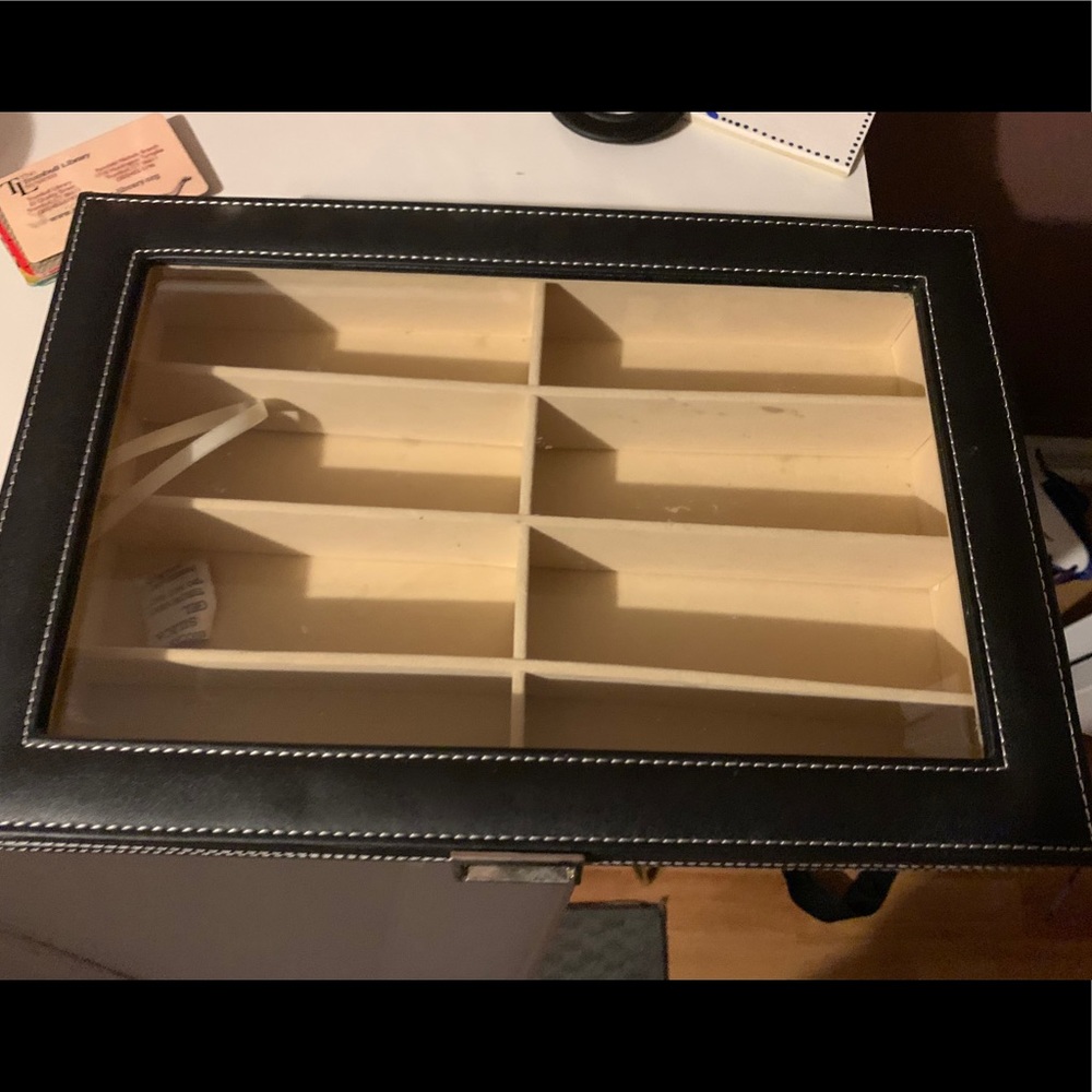 Black Leather Sunglasses/Jewelry Box